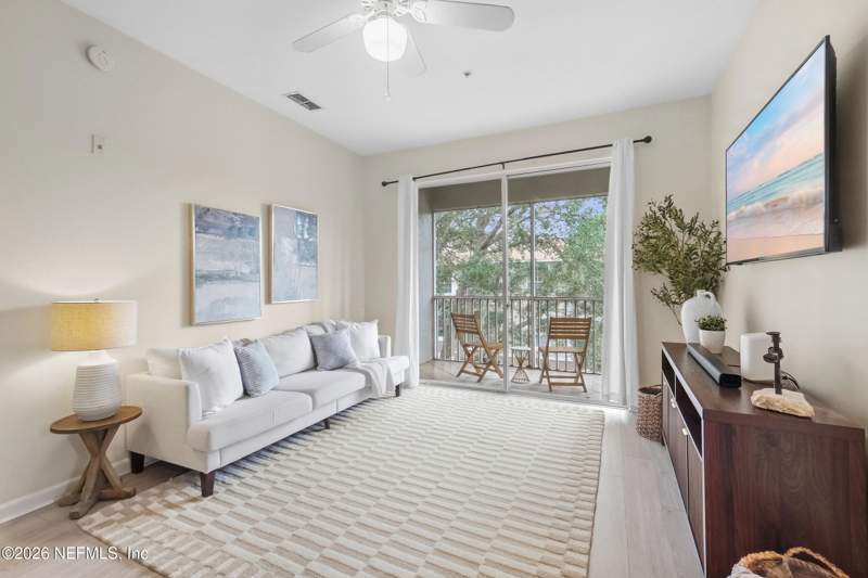 3 bedroom Condominium at 10550 Baymeadows Road #413, The Overlook, Jacksonville — photo 4