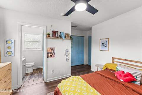 1005 Mantes Avenue, Jacksonville FL - photo 8 of 24