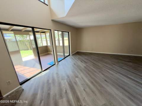 1122 Romaine Circle, Jacksonville FL - photo 6 of 31