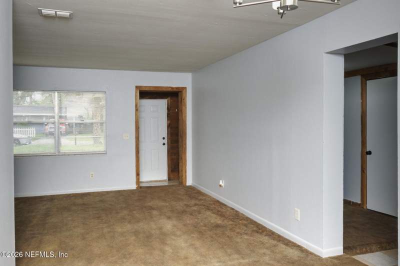 3 bedroom Ranch at 5131 Redstone Drive, Oak Hill, Jacksonville — photo 4