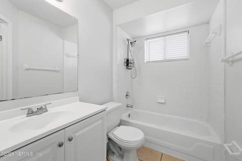 10915 Mindanao Drive, Jacksonville FL - photo 16 of 19