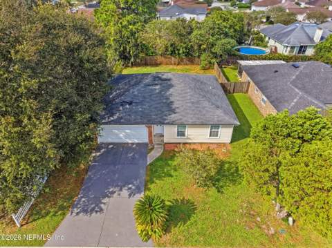 10915 Mindanao Drive, Jacksonville FL - photo 18 of 19
