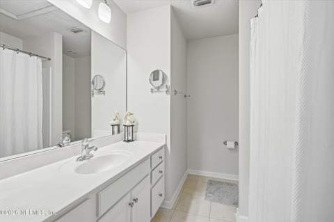 8105 Summer Cove Court, Jacksonville FL - photo 18 of 30