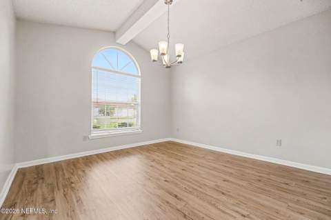 8031 Macinnes Drive, Jacksonville FL - photo 7 of 17
