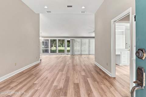 60 Roscoe Boulevard, Palm Valley FL - photo 6 of 70