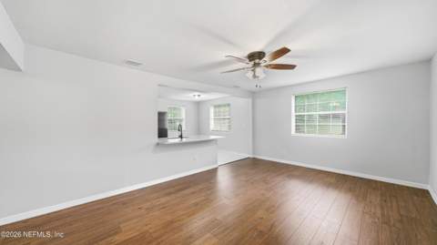 5462 Park Street, Jacksonville FL - photo 7 of 50