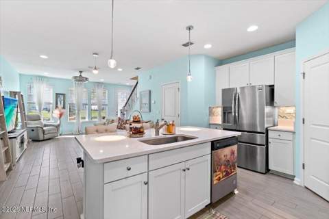 224 Brandon Lakes Drive, St. Johns FL - photo 7 of 33