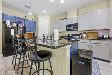 2905 Alpin Drive, Jacksonville FL - photo 12 of 18