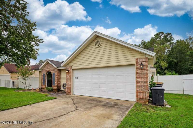 3 bedroom Single Family Residence at 7410 Sweet Rose Lane, Amandas Crossing, Jacksonville — photo 5