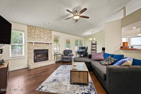 7410 Sweet Rose Lane, Jacksonville FL - photo 16 of 31