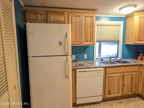 274 Cue Lake Drive, Hawthorne FL - photo 9 of 37
