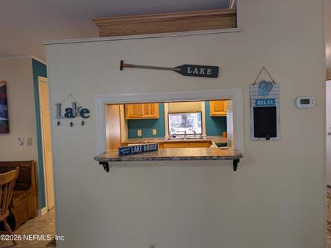 274 Cue Lake Drive, Hawthorne FL - photo 6 of 37