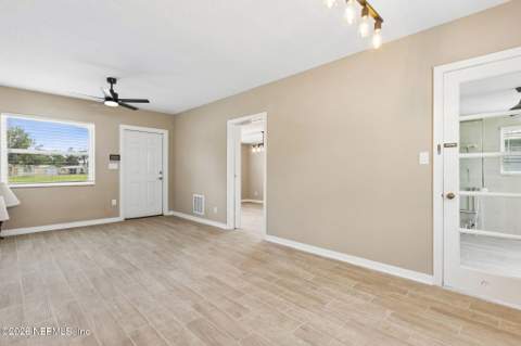 1814 Blanding Boulevard, Jacksonville FL - photo 12 of 37