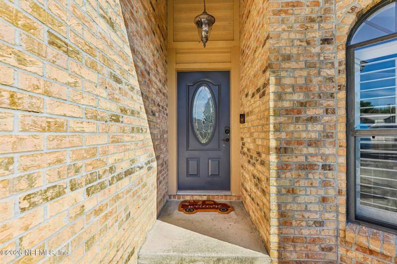 2 bedroom Townhouse at 10169 Geni Hill Circle, Deer Hollow, Jacksonville — photo 2
