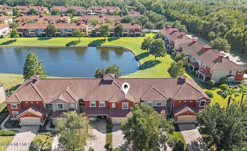 3 bedroom Townhouse at 13435 Isla Vista Drive, Vizcaya, Jacksonville — photo 4