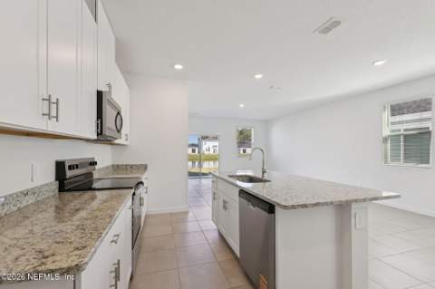9411 Ella Point Drive, Jacksonville FL - photo 17 of 23