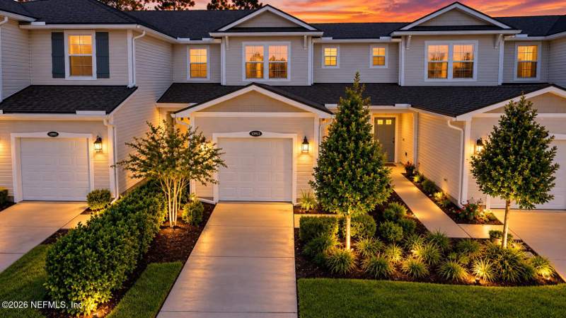 2 bedroom Townhouse at 13913 Molina Drive, Wells Creek, Jacksonville — photo 2