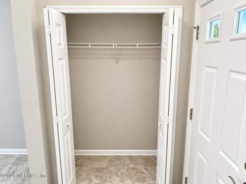 13913 Molina Drive, Jacksonville FL - photo 7 of 37