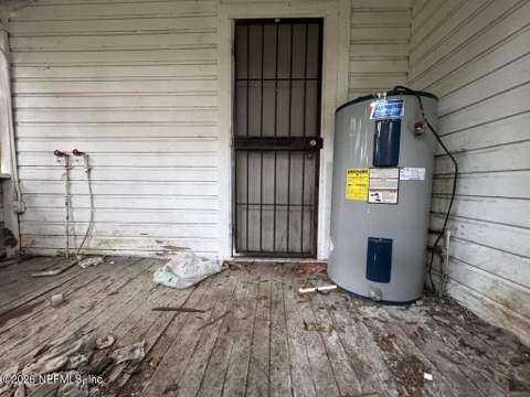 1567 W 17th Street, Jacksonville FL - photo 6 of 20