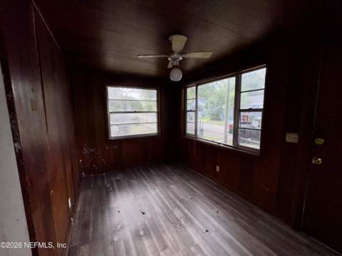 1567 W 17th Street, Jacksonville FL - photo 7 of 20