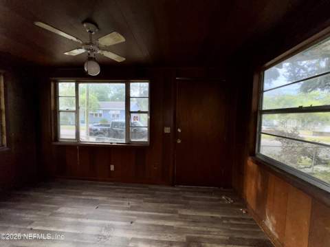 1567 W 17th Street, Jacksonville FL - photo 8 of 20