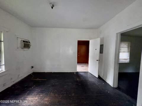 1567 W 17th Street, Jacksonville FL - photo 10 of 20