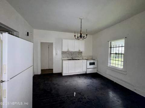 1567 W 17th Street, Jacksonville FL - photo 13 of 20