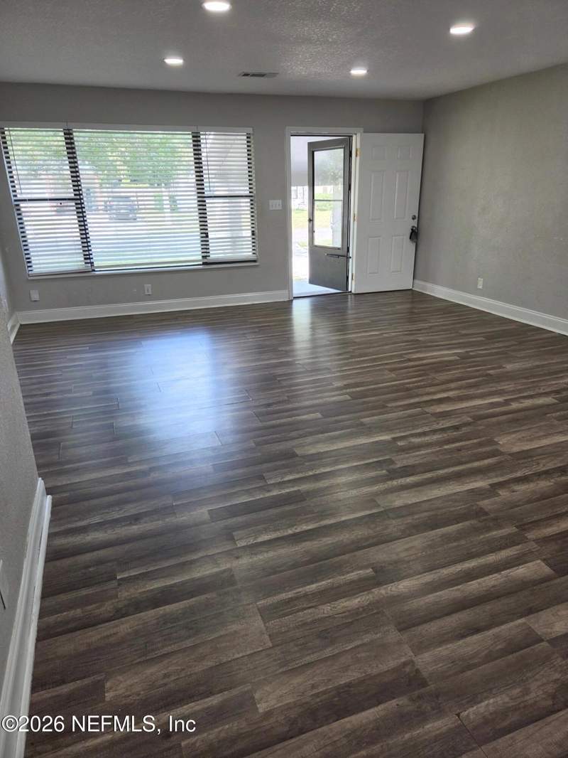 3 bedroom Single Family Residence at 4601 Anvers Boulevard, Cedar Hills, Jacksonville — photo 5