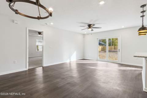 8613 Vining Street, Jacksonville FL - photo 9 of 28