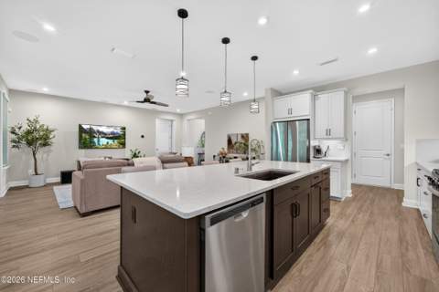 206 Pinellas Way, St. Johns FL - photo 10 of 59