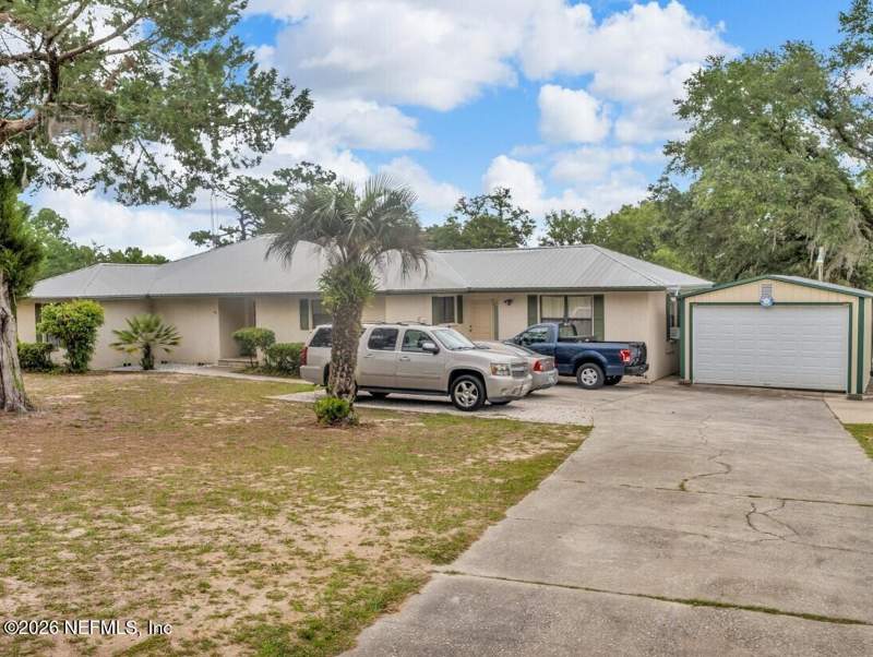 3 bedroom Single Family Residence at 135 Ashley Lake Drive, Ashley Lake Plantata, Melrose — photo 5