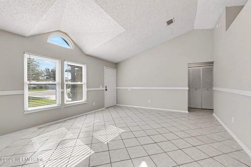 3 bedroom Single Family Residence at 8631 Creedmoor Place, Argyle Forest, Jacksonville — photo 4