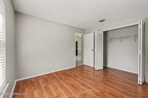8631 Creedmoor Place, Jacksonville FL - photo 8 of 16