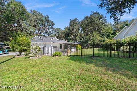 604 N 15th Street, Fernandina Beach FL - photo 16 of 29