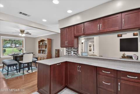 4008 Field Brook Lane, Jacksonville FL - photo 15 of 61