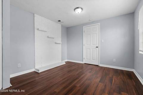 7353 Elwood Avenue, Jacksonville FL - photo 21 of 34
