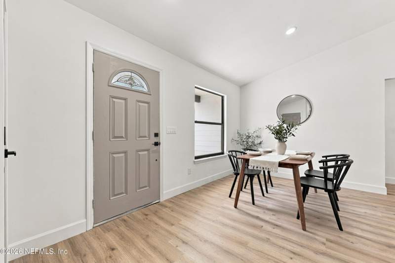 4 bedroom Single Family Residence at 8411 Three Creeks Boulevard, Marietta Forrest, Jacksonville — photo 5