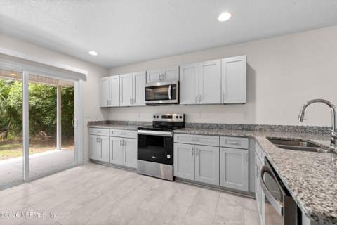 1560 W 30th Street, Jacksonville FL - photo 7 of 21