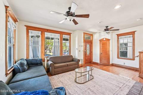 1954 Hubbard Street, Jacksonville FL - photo 7 of 34