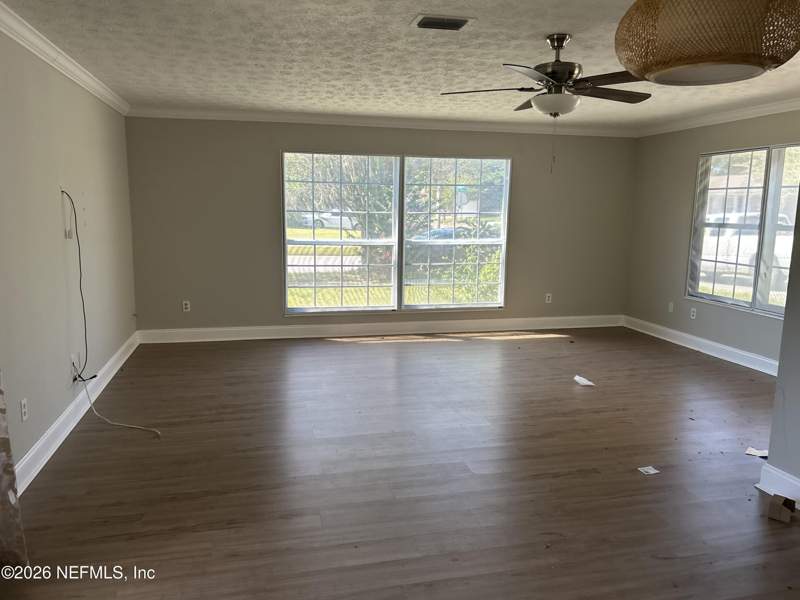 3 bedroom Single Family Residence at 4901 Lofty Pines Circle, Tara Woods, Jacksonville — photo 5