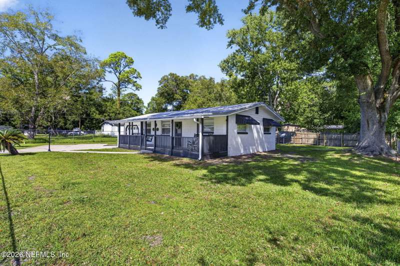 3 bedroom Single Family Residence at 5615 Morse Avenue, Jacksonville, Jacksonville — photo 2
