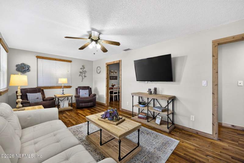 3 bedroom Single Family Residence at 5615 Morse Avenue, Jacksonville, Jacksonville — photo 5