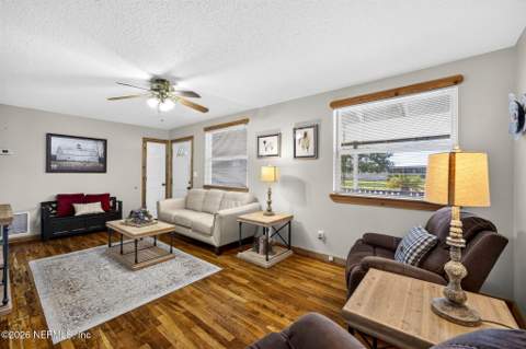 5615 Morse Avenue, Jacksonville FL - photo 7 of 25