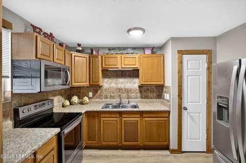 5615 Morse Avenue, Jacksonville FL - photo 8 of 25