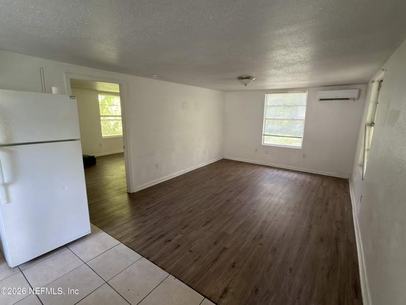 2 bedroom Single Family Residence at 8161 Thrasher Avenue, Lincoln Villas, Jacksonville — photo 5