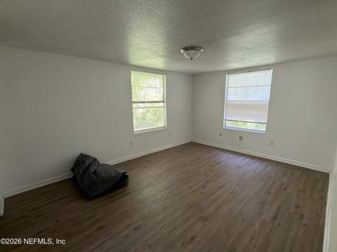 8161 Thrasher Avenue, Jacksonville FL - photo 7 of 13