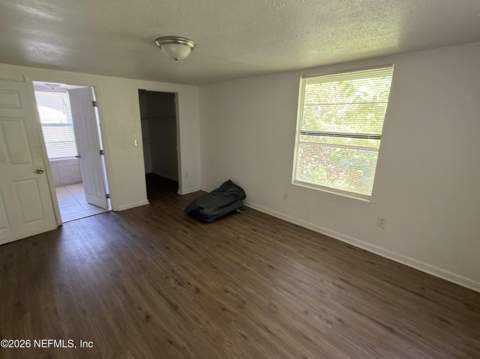 8161 Thrasher Avenue, Jacksonville FL - photo 8 of 13