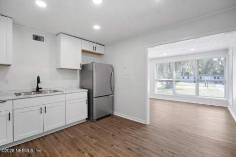 4631 Fredericksburg Avenue, Jacksonville FL - photo 14 of 27