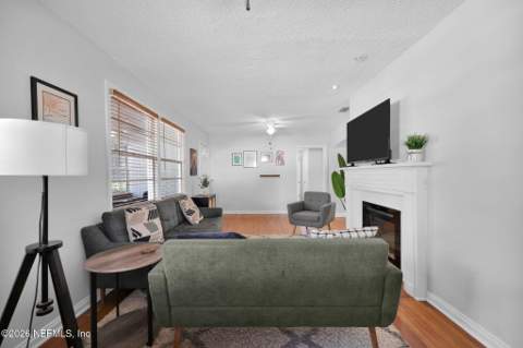 5634 Stetson Road, Jacksonville FL - photo 9 of 34