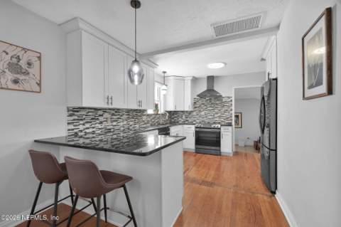 5634 Stetson Road, Jacksonville FL - photo 14 of 34